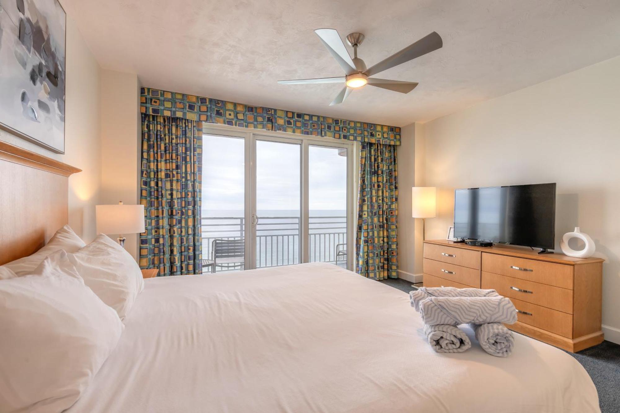 Beachfront Bliss At Ocean Walk Resort - Unit 1701 Daytona Beach Zewnętrze zdjęcie
